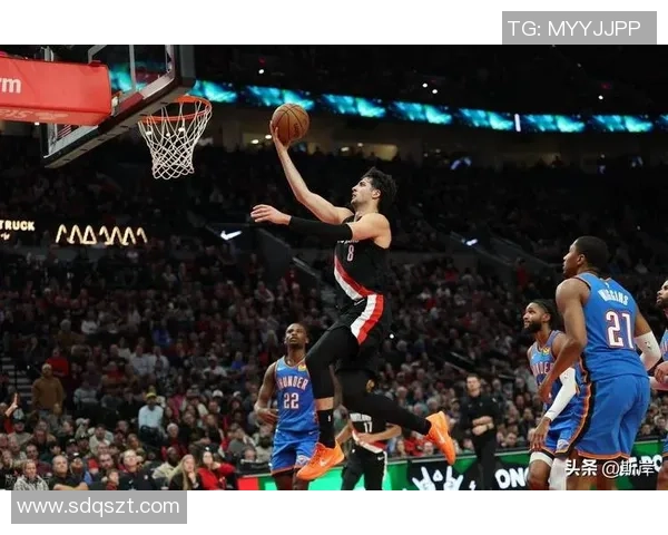 1月11日NBA精彩对决开拓者与火箭强强联手争夺胜利荣耀之战 1月11日NBA精彩对决开拓者与火箭强强联手争夺胜利荣耀之战